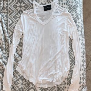 Soft white flowy shirt with cut-out shoulders